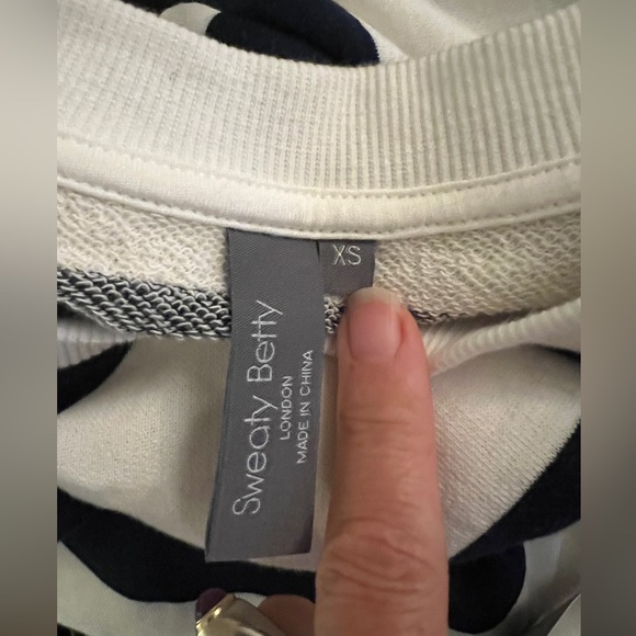 Sweaty Beatty athleisure T shirt dress with Pockets! - Picture 6 of 11